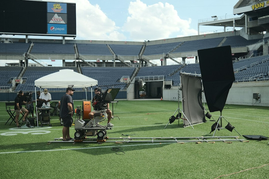 television commercial set